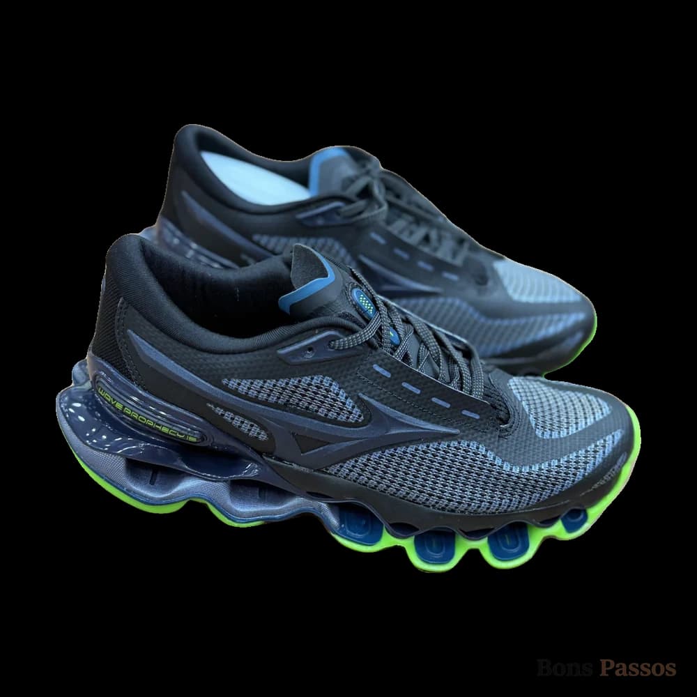 Mizuno Wave Prophecy 15