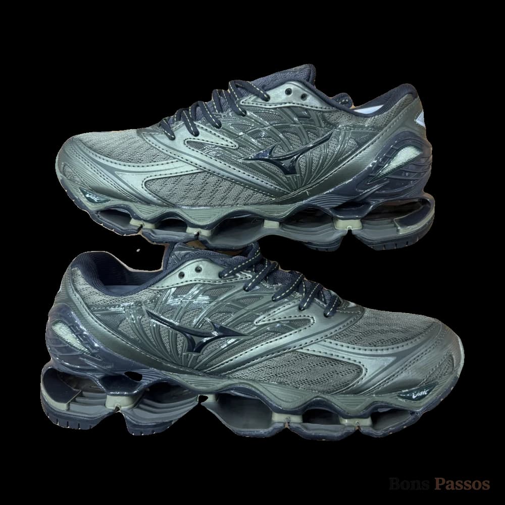 Mizuno Wave Prophecy 8