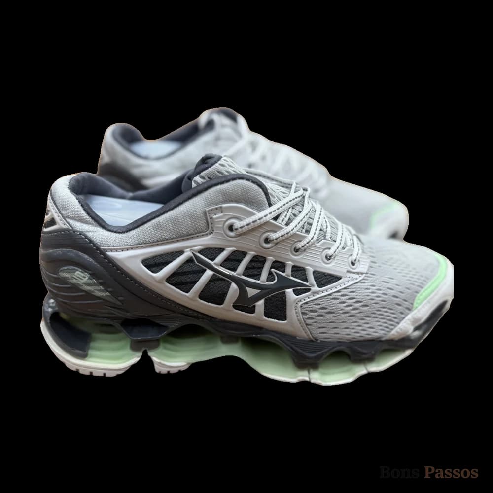Mizuno Wave Prophecy 9